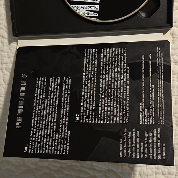 Metallica A Year and A Half In The Life Of ... Part 1&2 (DVD 1999) - Picture 5 of 5